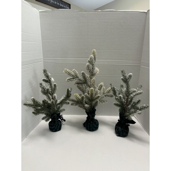 Lot of 3 Trees in Green & Black Buffalo Plaid Cloth wrapped Base - Picture 5 of 5